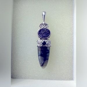 Sajen Labradorite & Sterling Silver Bullet Point Pendant -NWOT